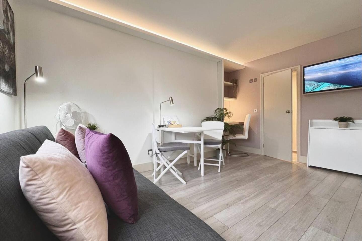 Apt 12 Luxury Living Chic Studio Steps From Beach Hove Exterior foto