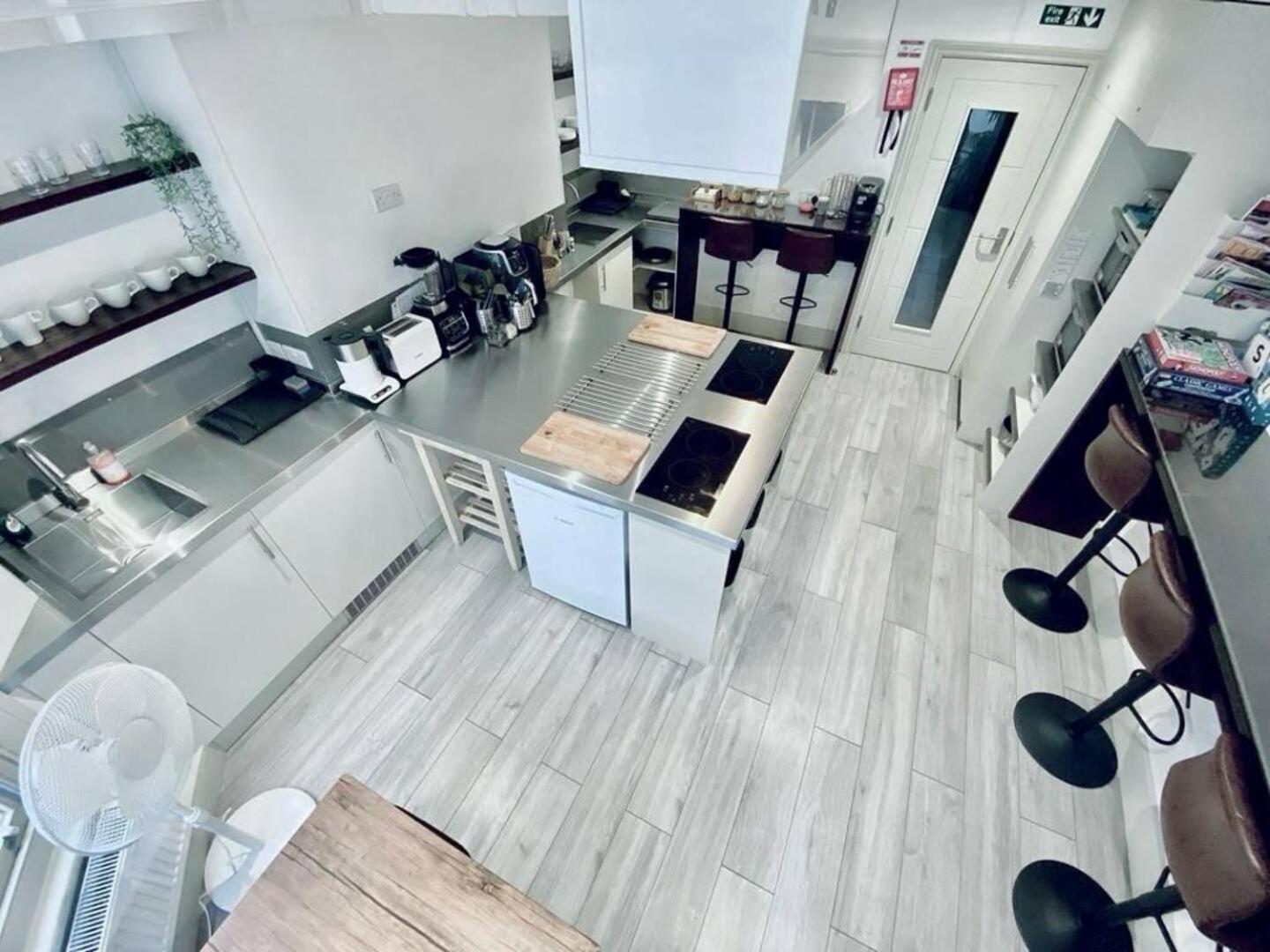 Apt 12 Luxury Living Chic Studio Steps From Beach Hove Exterior foto