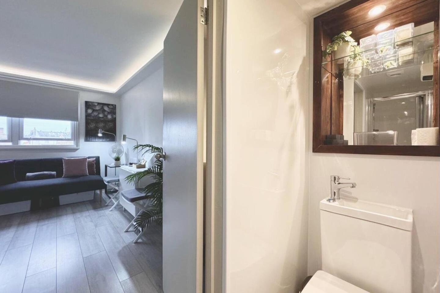 Apt 12 Luxury Living Chic Studio Steps From Beach Hove Exterior foto